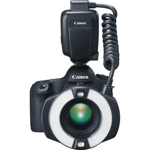 Canon Macro Ring Lite MR-14EX II Flash (9389B002) for Canon DSLR Cameras   Cleaning Kit Bundle