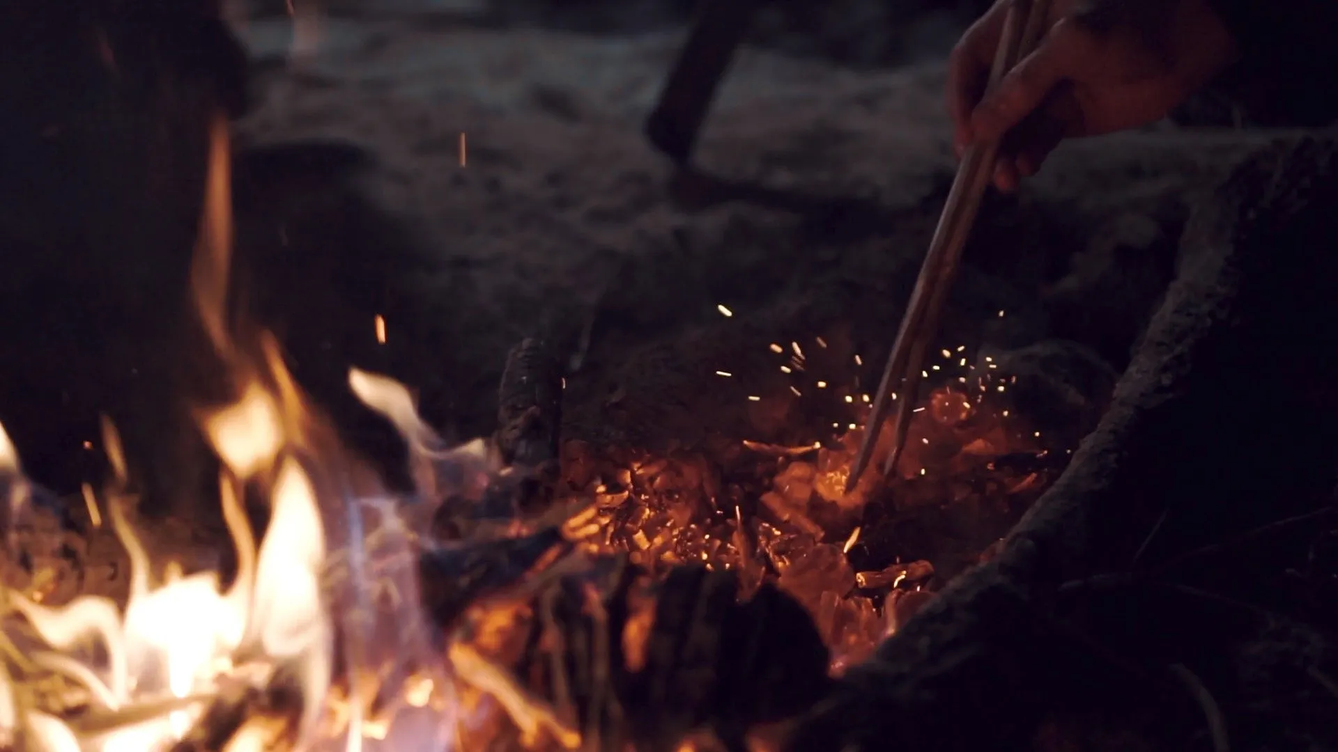 Into the Winter: Winter Survival Film with Joshua Enyart – Essential Skills for Cold Weather Adventures (Streaming, USB, and DVD)
