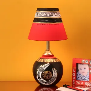 'Madhubani Shimmers' Handpainted Pot Shaped Round Table Lamp In Terracotta