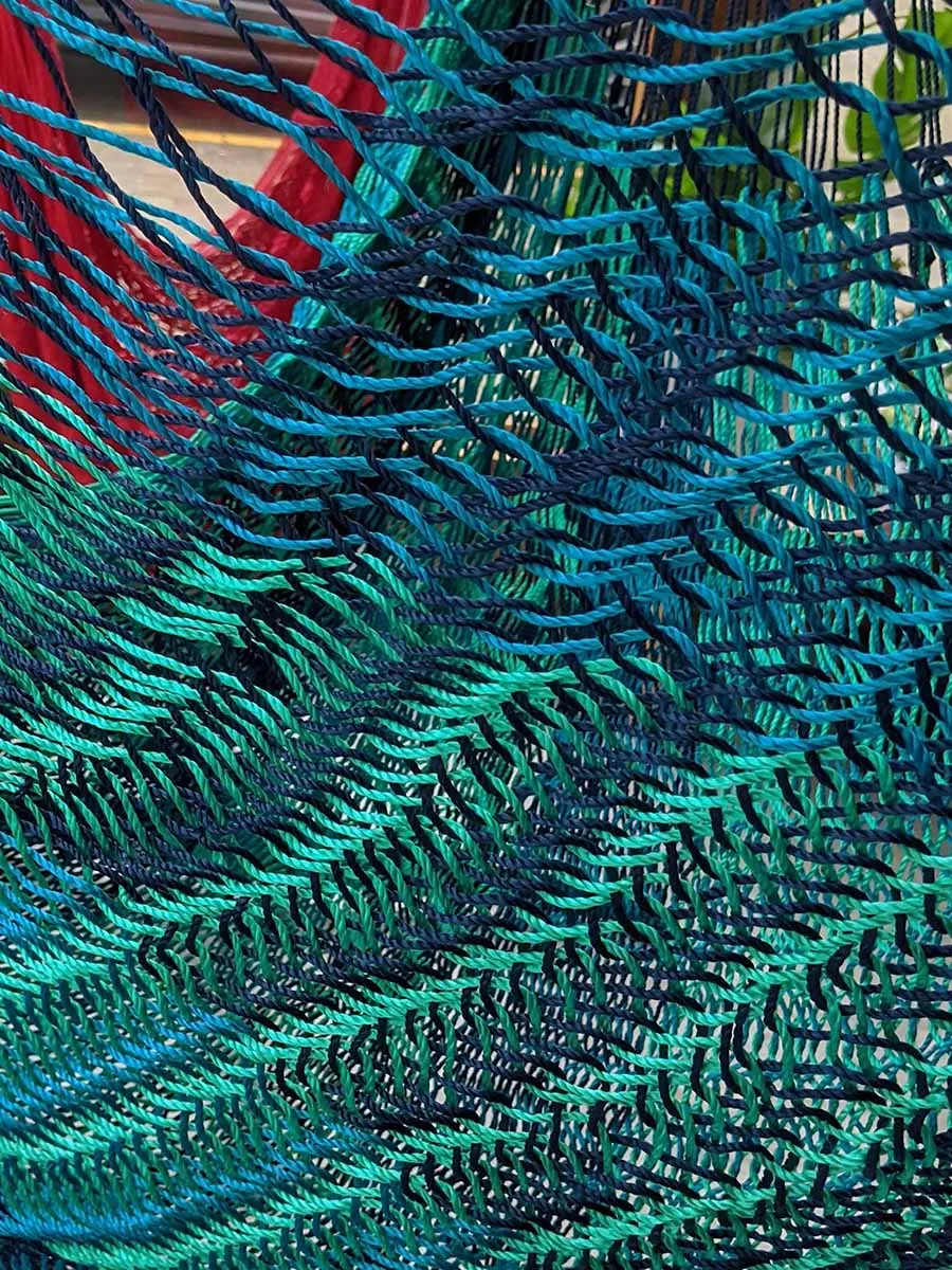 Thick Hangout Chair - Bermuda