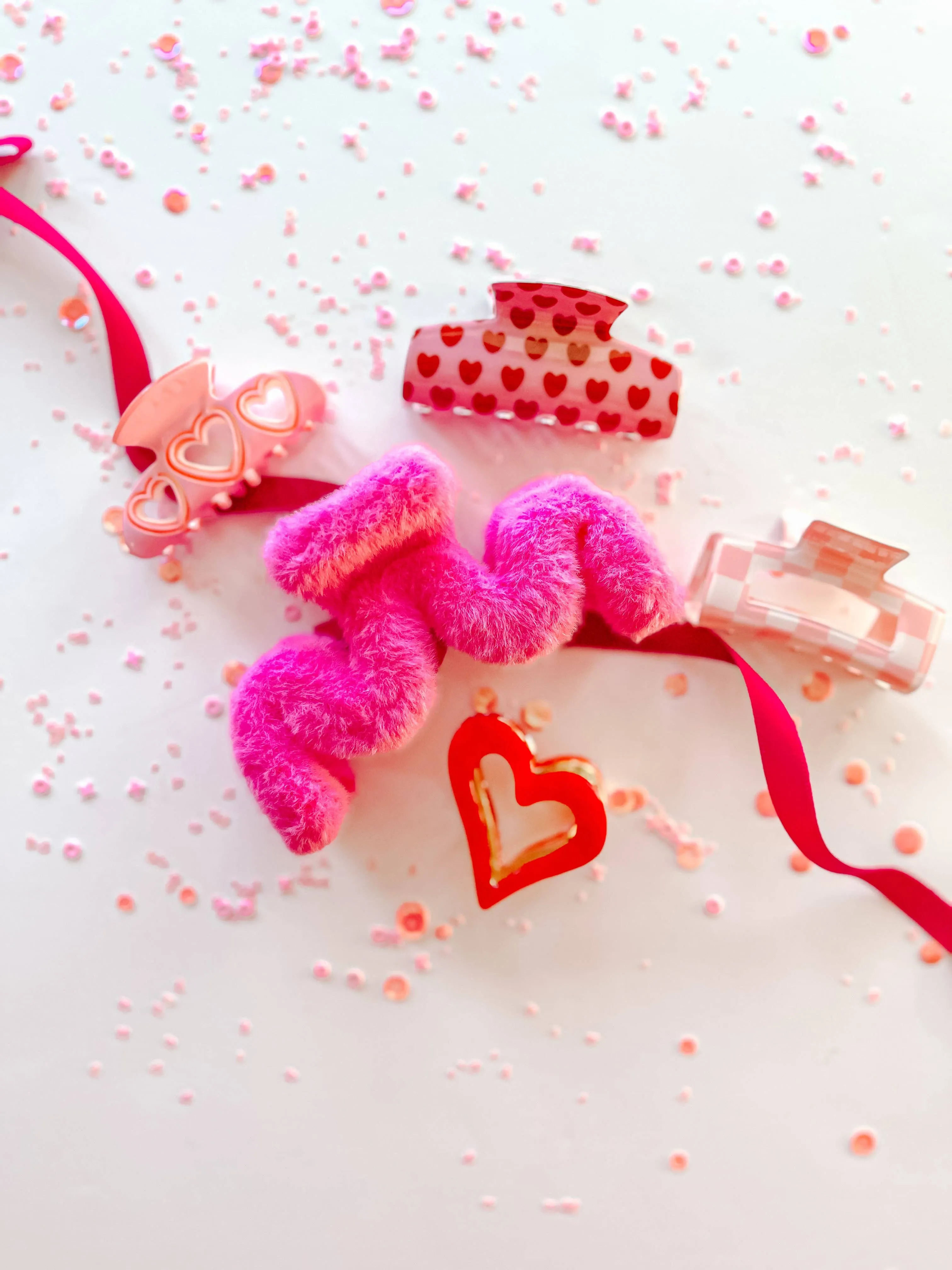 Valentine Claw Clip: Large Fuzzy Pink